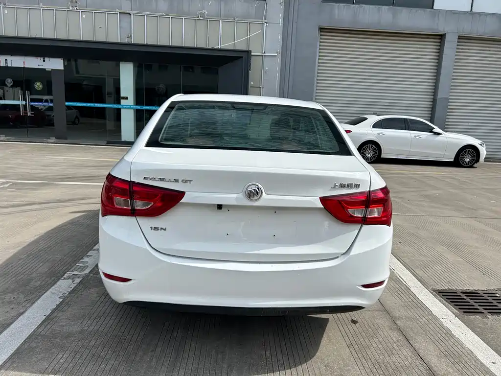 Buick Excelle 2015