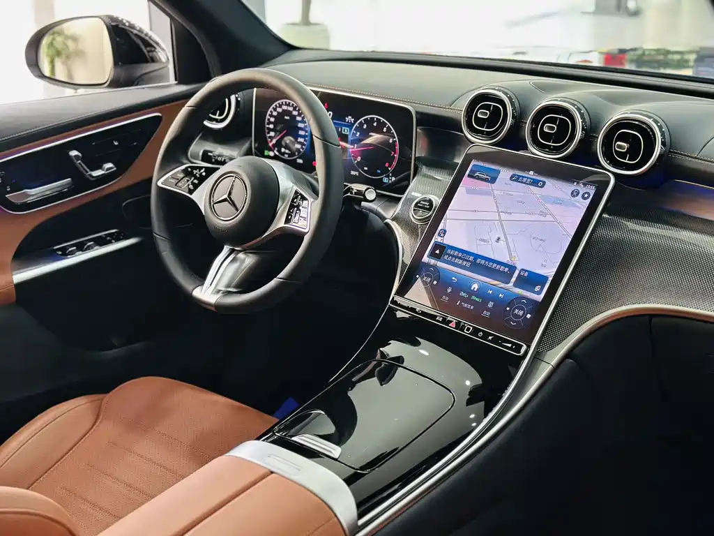 Mercedes-Benz GLC 2024 — фото 12