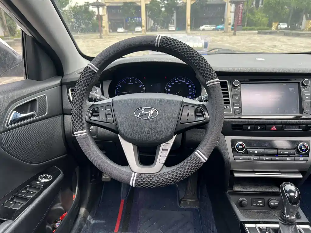 Hyundai Mistra 2014 — фото 11