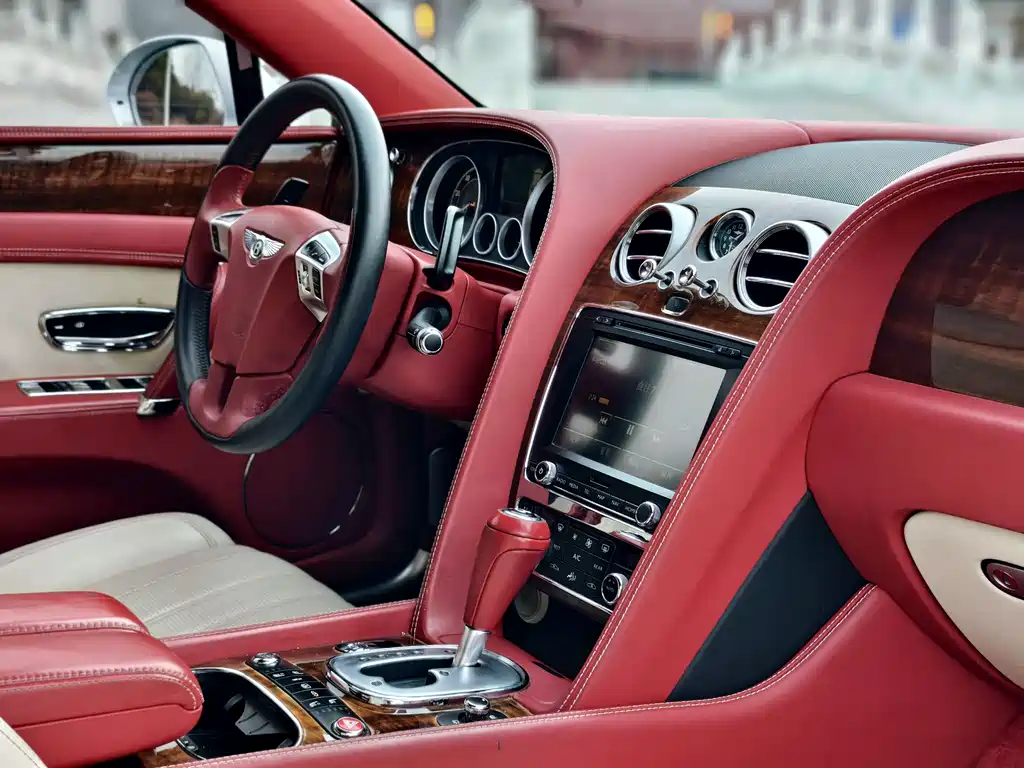 Bentley Flying Spur 2016 — фото 12