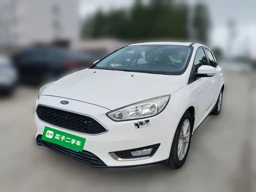 Ford Focus 2017 — фото 1