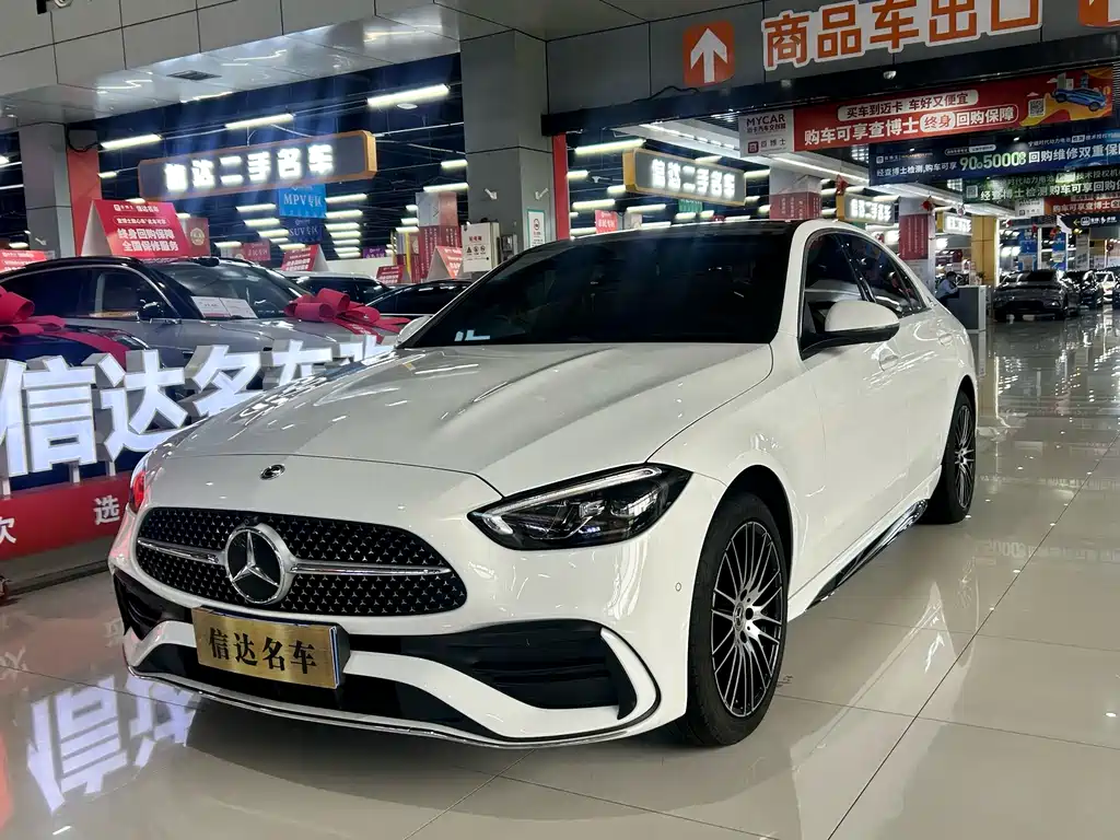 Mercedes-Benz C-Class 2025 — фото 1