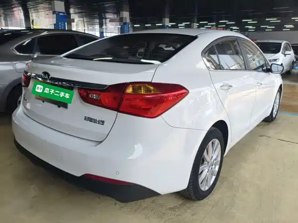 Kia K3 2015