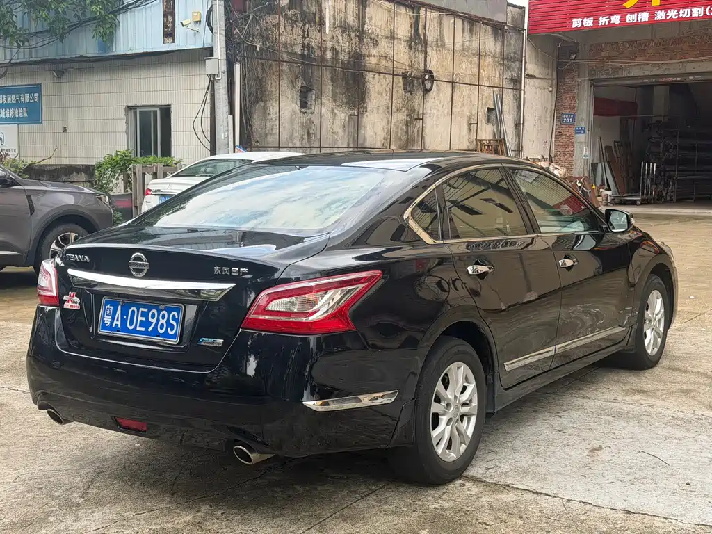 Nissan Teana 2014