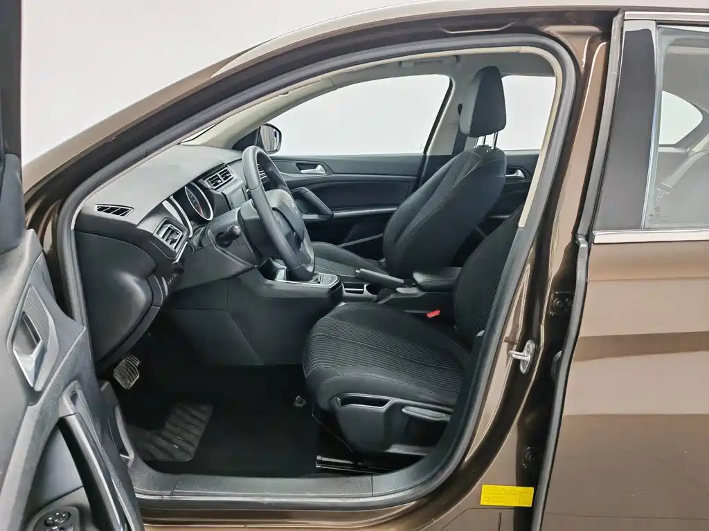 Peugeot 408 2014 — фото 10
