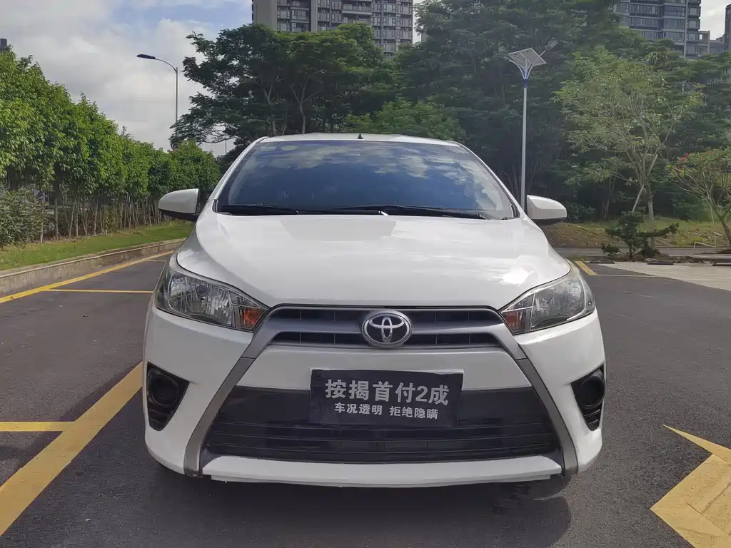 Toyota Yaris L 2016