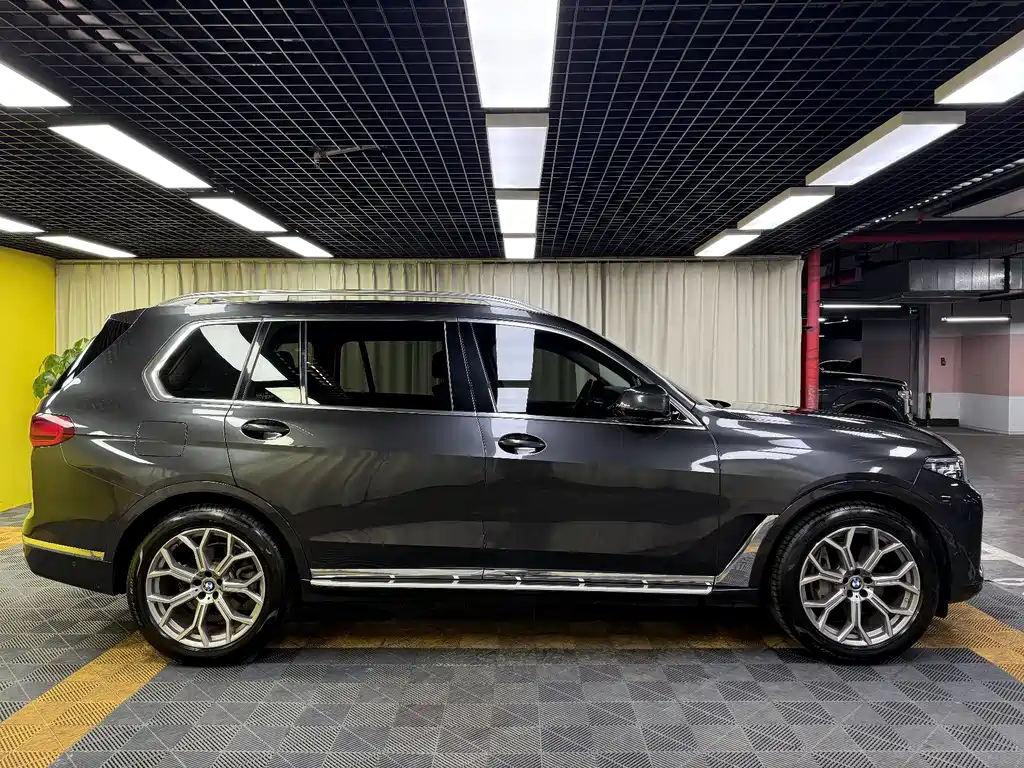 BMW X7 2020 — фото 15