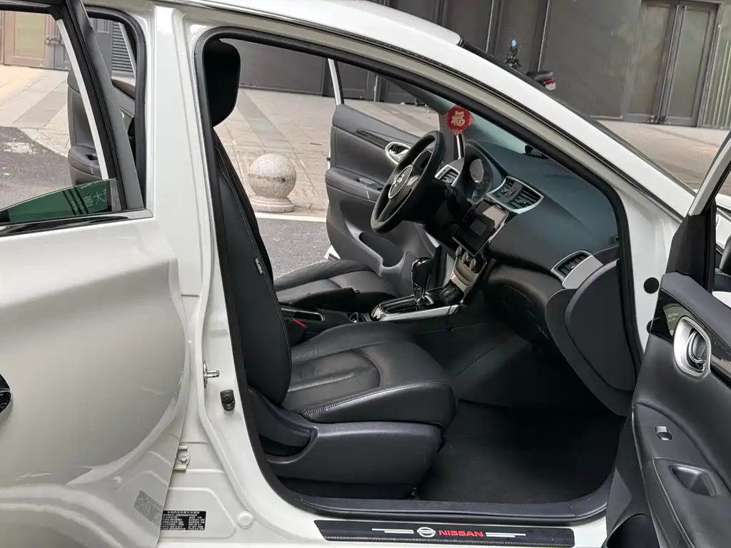 Nissan Sylphy 2018 — фото 10
