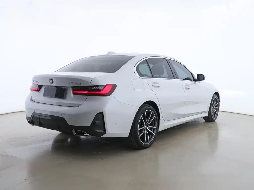 BMW 3 Series 2024