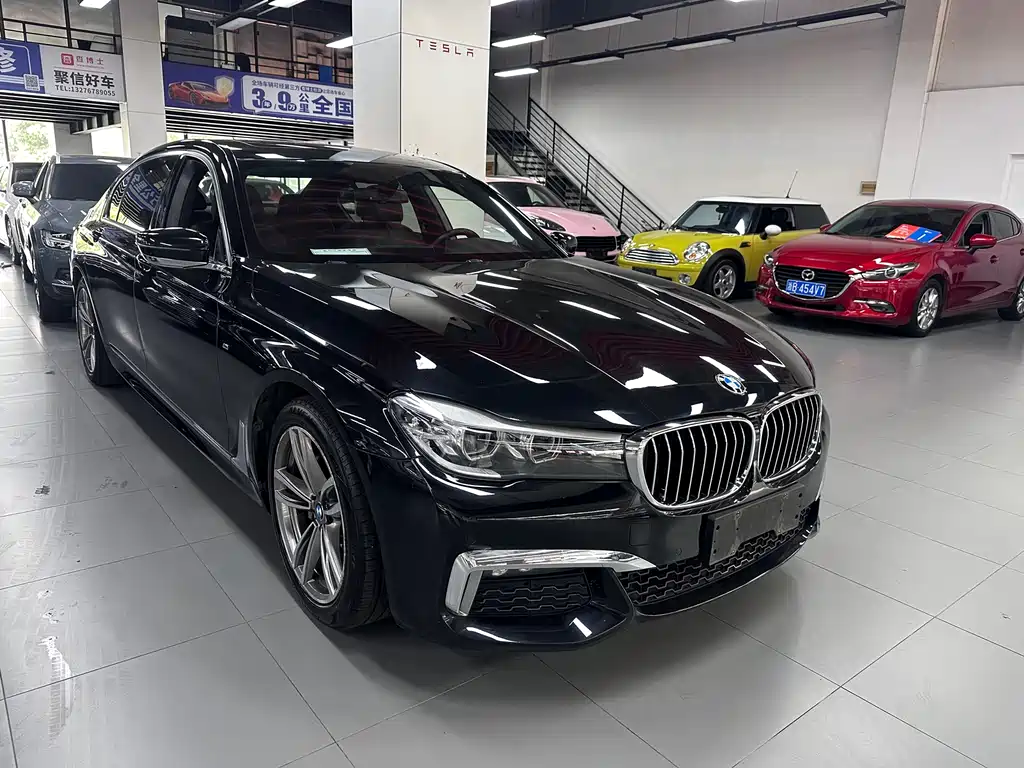 BMW 7 Series 2018 — фото 3