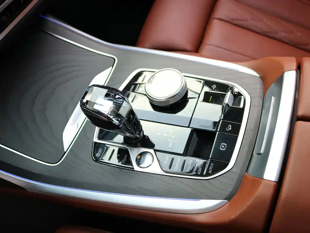 BMW X7 2021 — фото 15