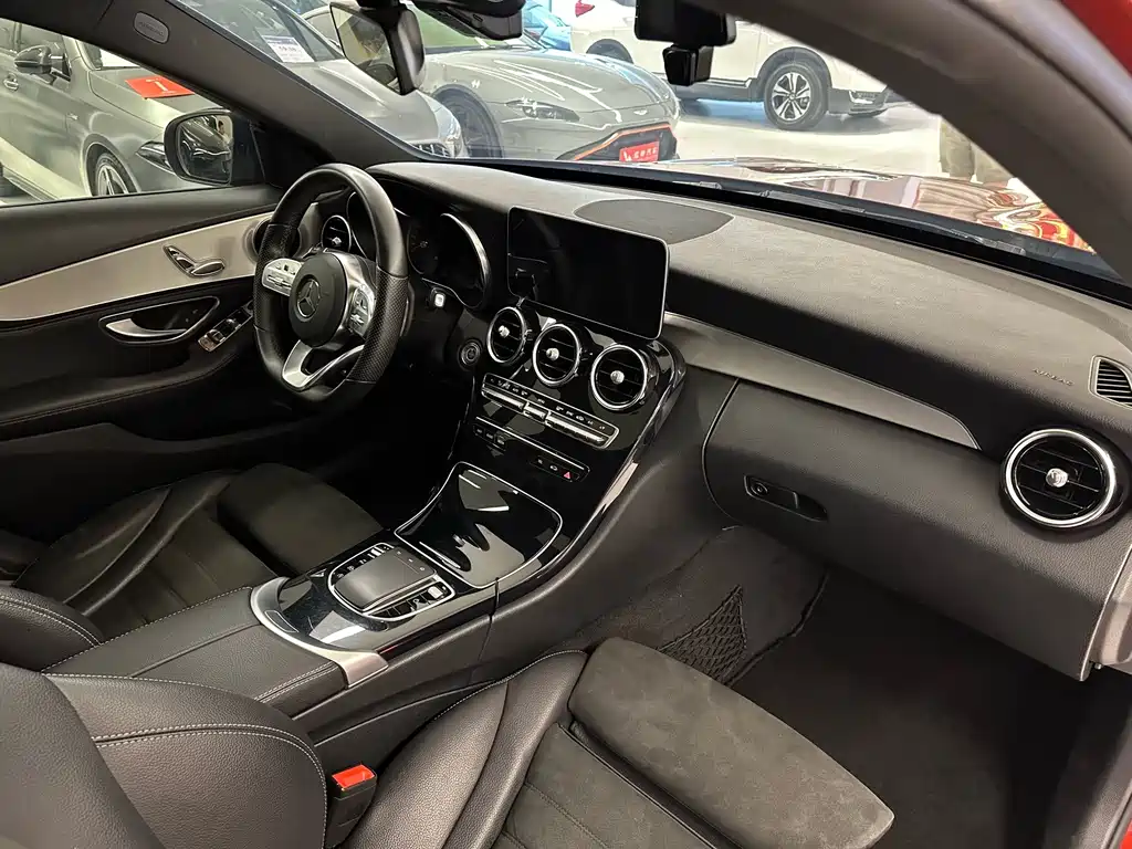 Mercedes-Benz C-Class 2019 — фото 16