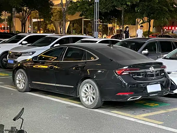 Buick LaCrosse 2021