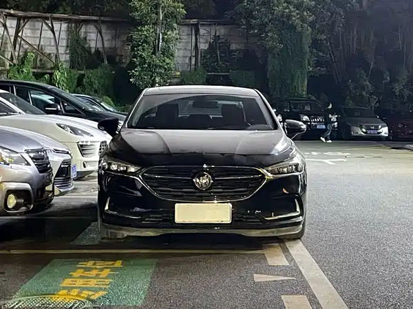 Buick LaCrosse 2021