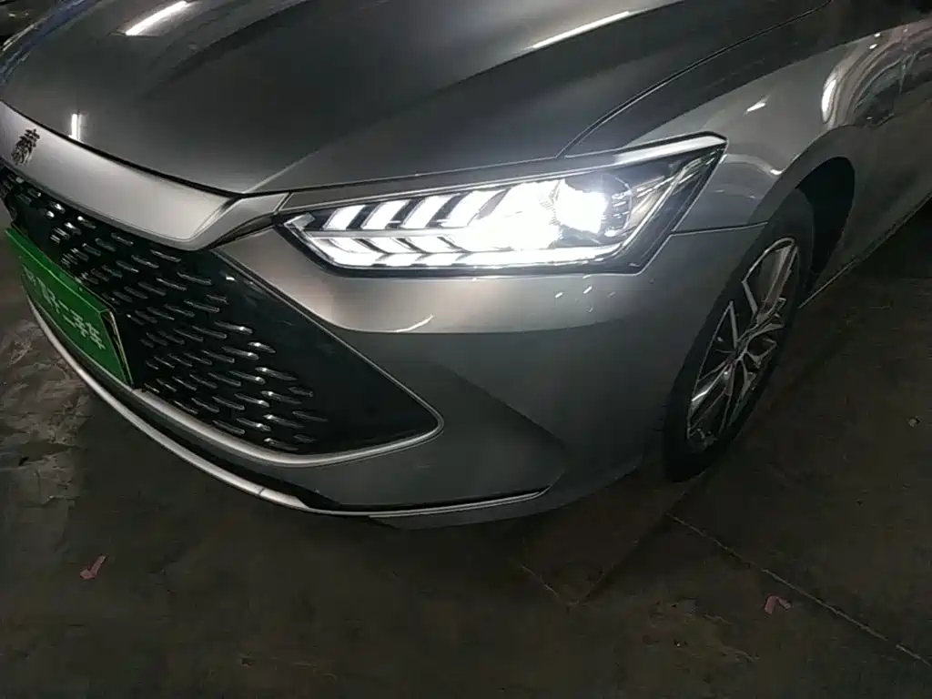BYD Qin PLUS 2023 — фото 24