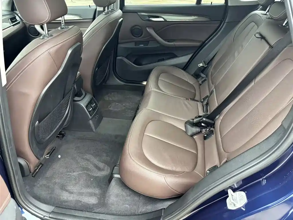BMW X1 New Energy 2019 — фото 13