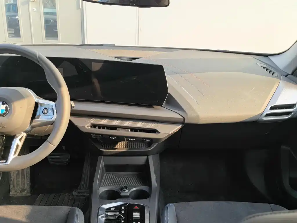 BMW 2 Series 2025 — фото 13