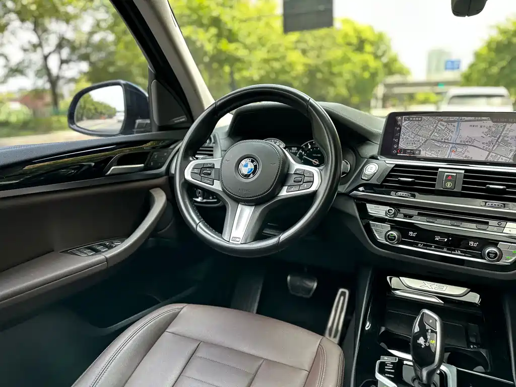 BMW X3 2018 — фото 22