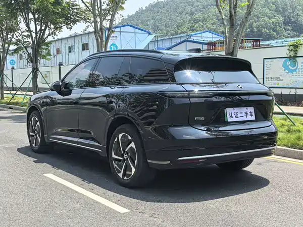NIO ES6 2025