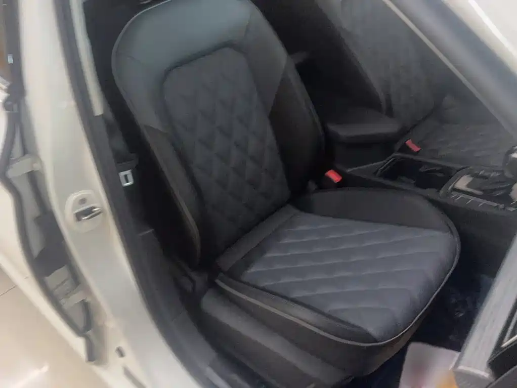 Volkswagen Sagitar 2024