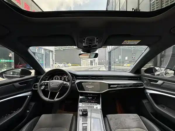 Audi A6L 2021