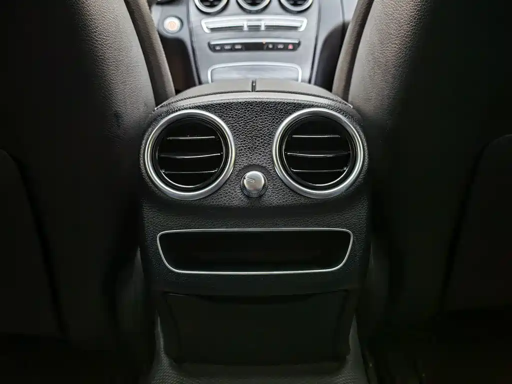 Mercedes-Benz C-Class 2019 — фото 10