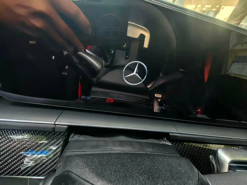 Mercedes-Benz GLS AMG 2025 — фото 9