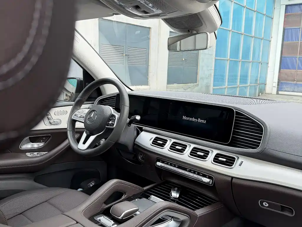 Mercedes-Benz GLE 2020 — фото 13