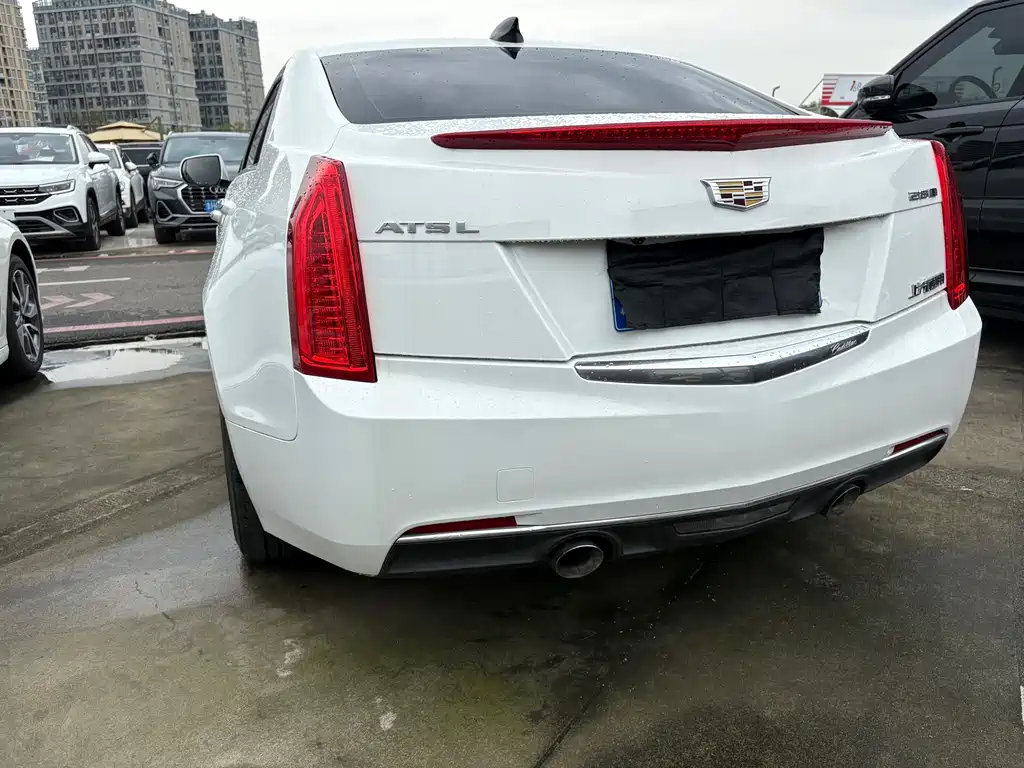 Cadillac ATS-L 2018 — фото 15