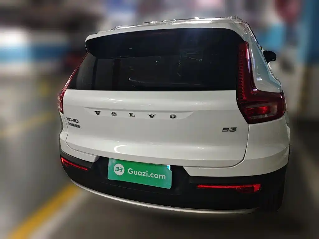Volvo XC40 2023