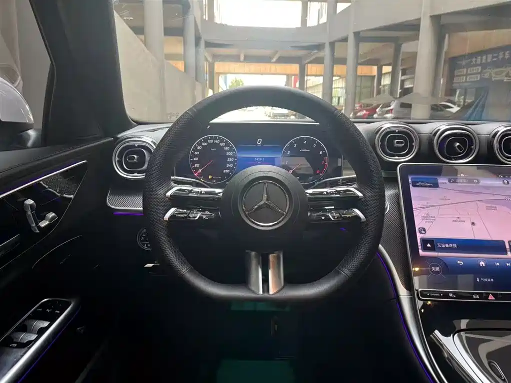 Mercedes-Benz C-Class 2023 — фото 14