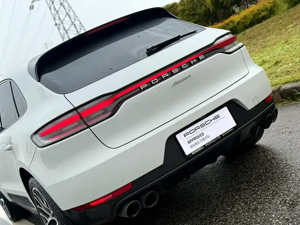 Porsche Macan 2021 — фото 18