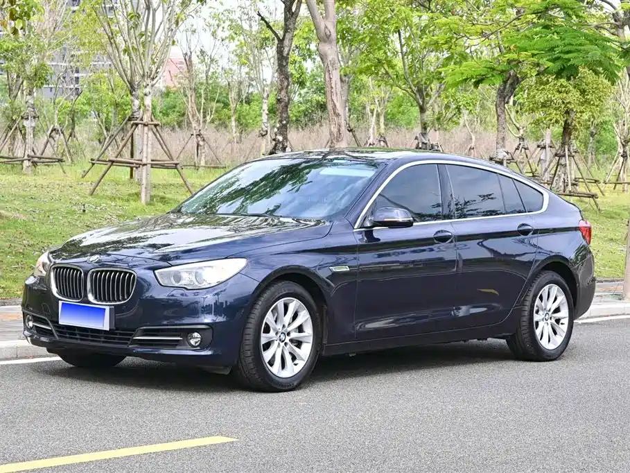 BMW 5 Series GT 2016