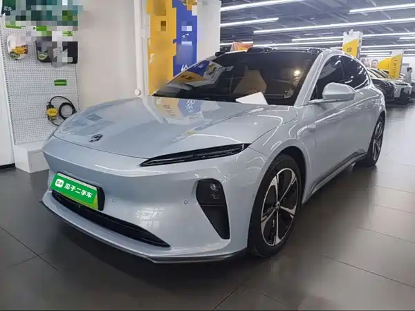 NIO ET5T 2024