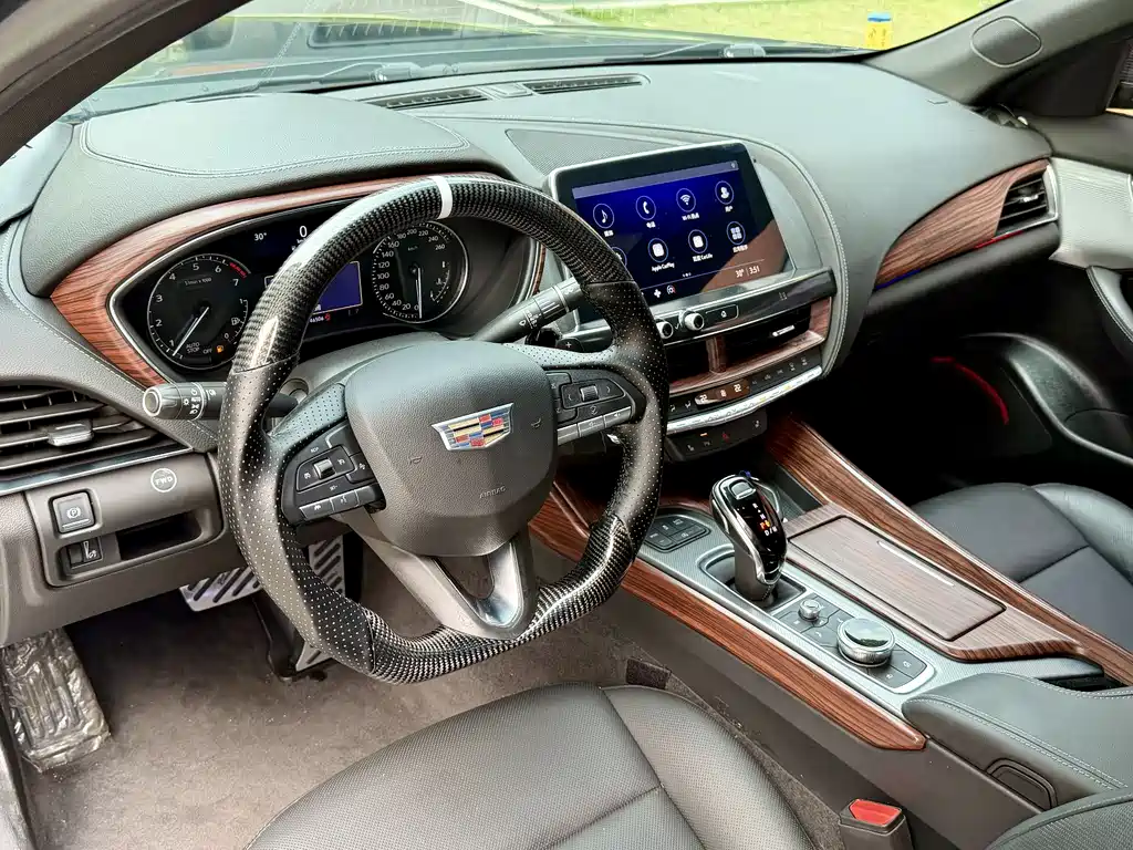 Cadillac CT5 2021 — фото 22