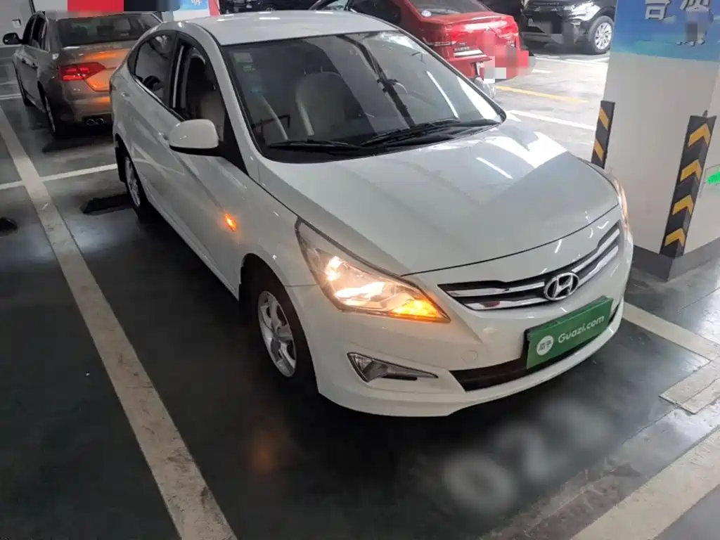 Hyundai Verna 2016