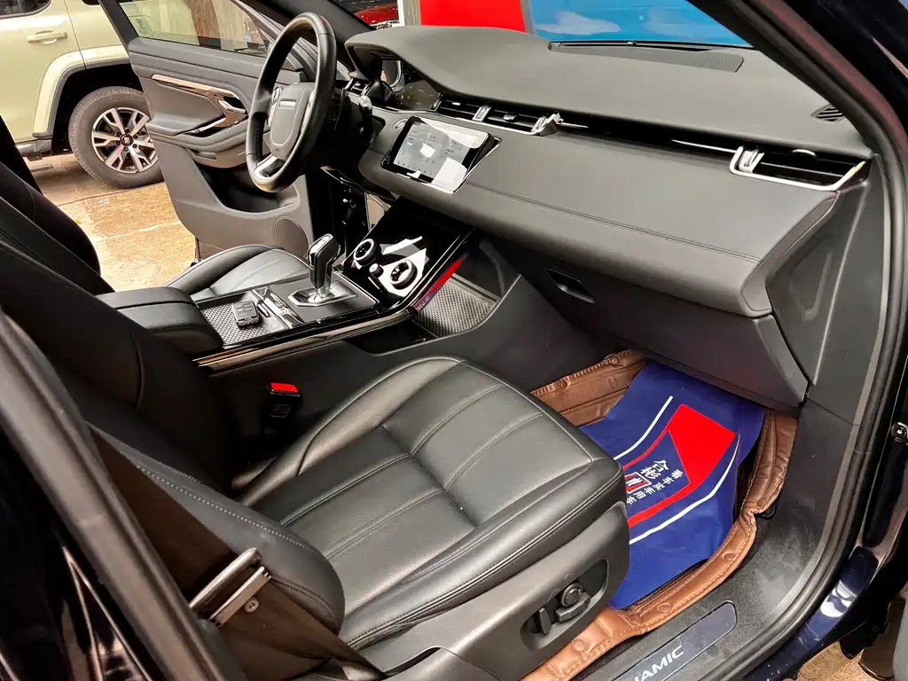 Land Rover Evoque 2020 — фото 21