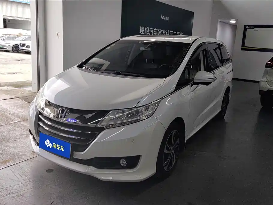 Honda Odyssey 2016