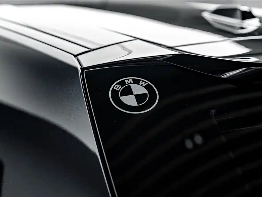 BMW XM 2024 — фото 45