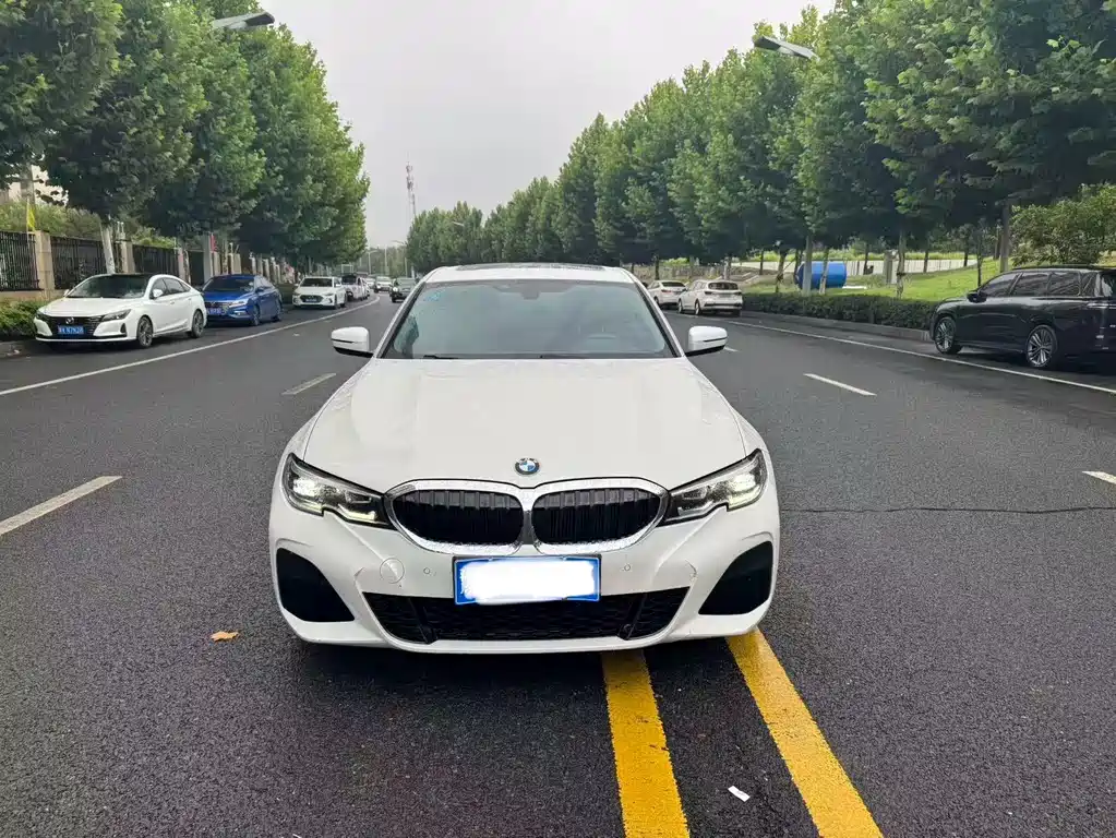 BMW 3 Series 2020