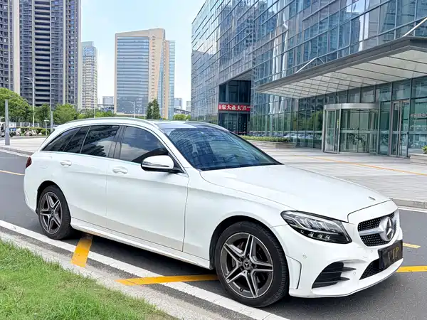 Mercedes-Benz C-Class 2020