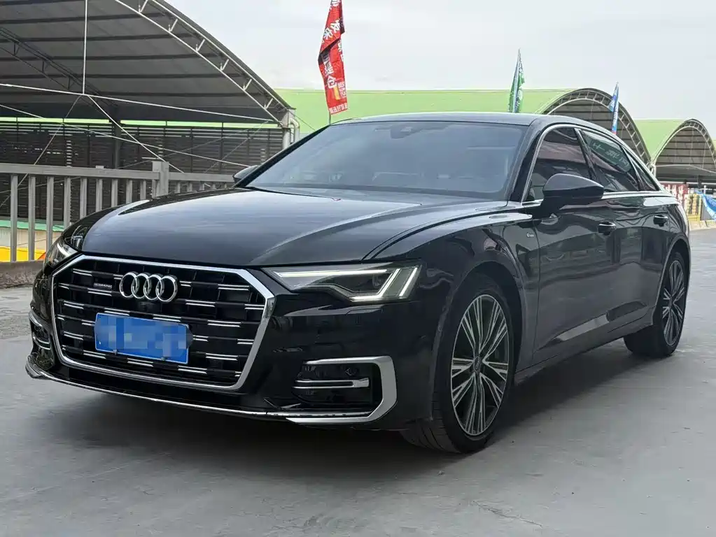 Audi A6L 2023 — фото 1