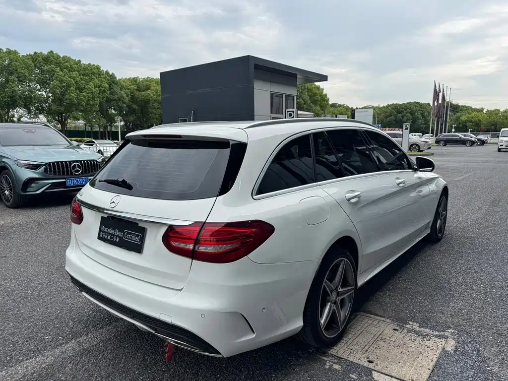 Mercedes-Benz C-Class 2016