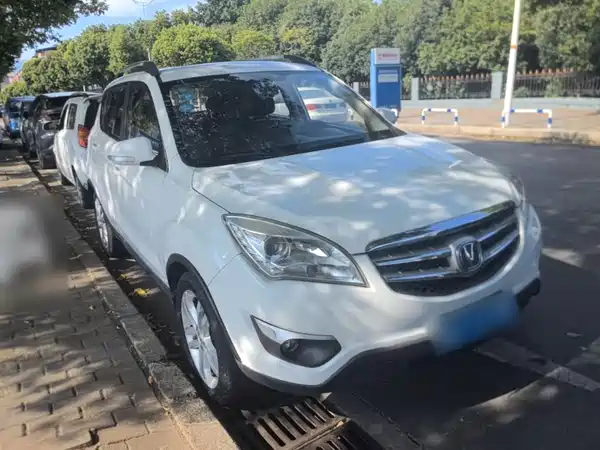 Changan CS35 2016