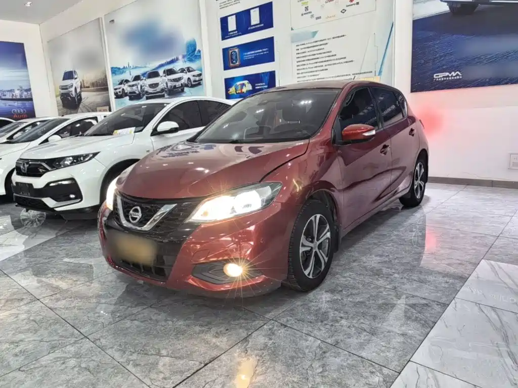 Nissan Tiida 2018 — фото 2