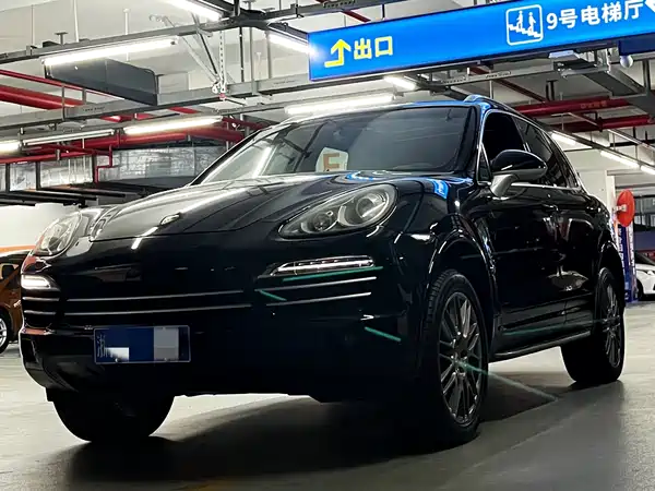 Porsche Cayenne 2012