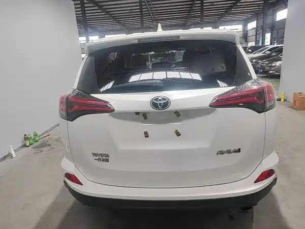 Toyota RAV4 2018