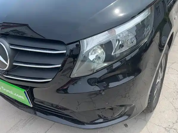Mercedes-Benz Vito 2023