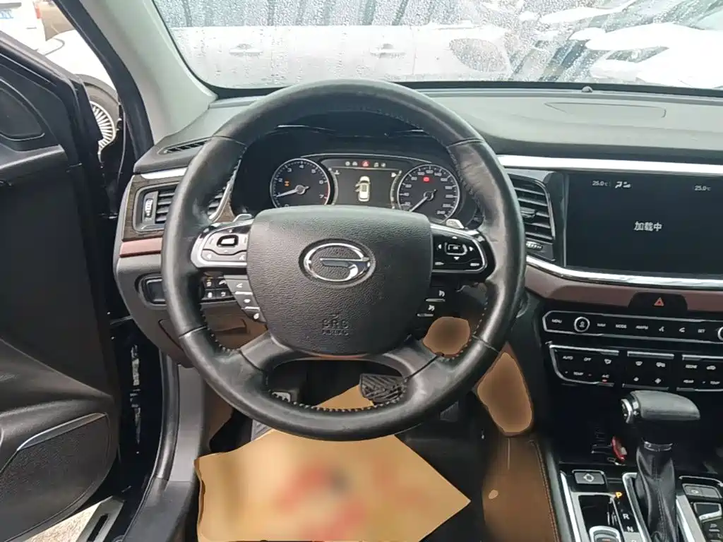 GAC Motor Trumpchi GS8 2017 — фото 11