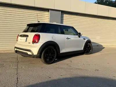 MINI MINI 2023
